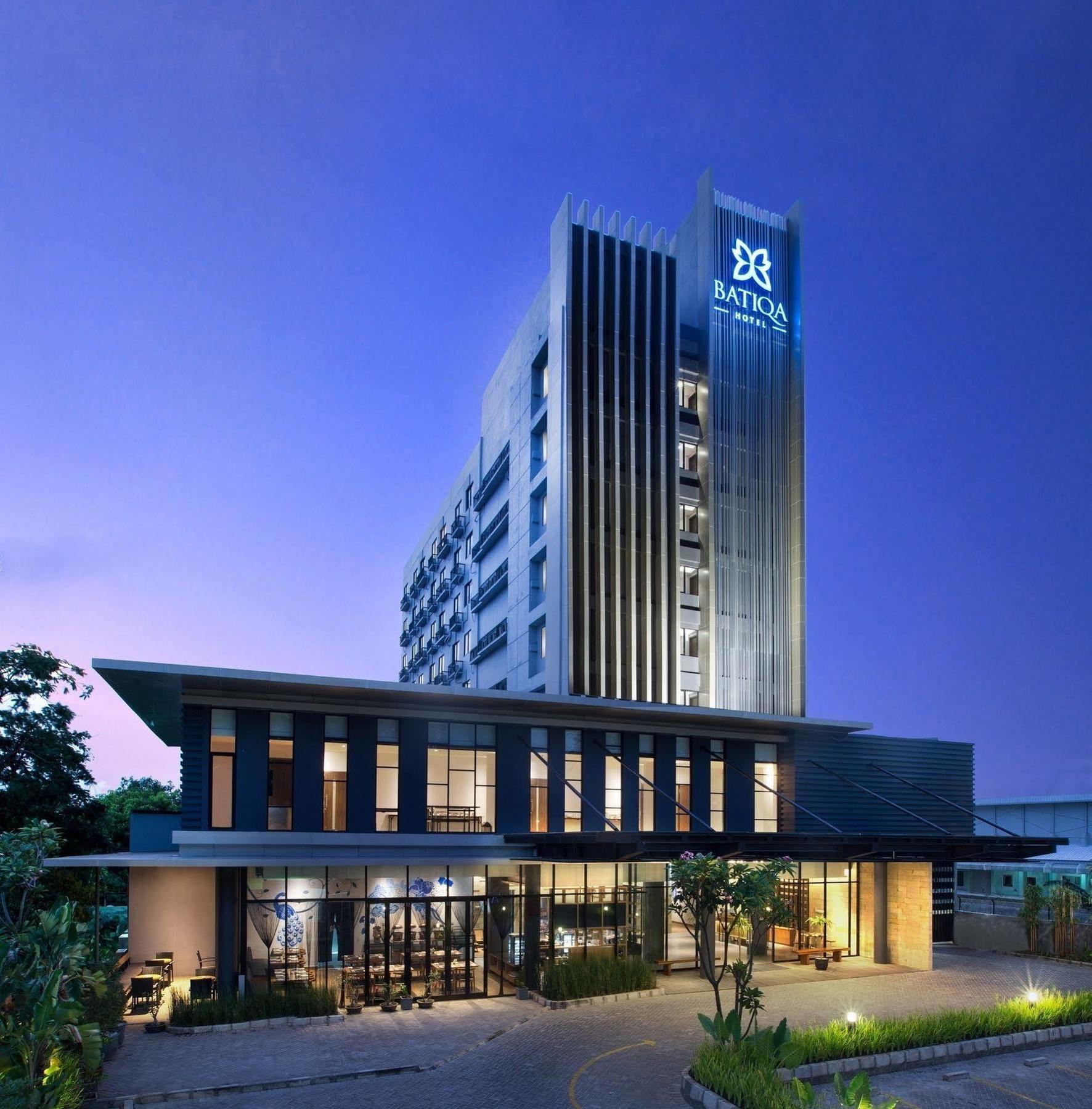 Batiqa Hotel Cirebon Exteriör bild